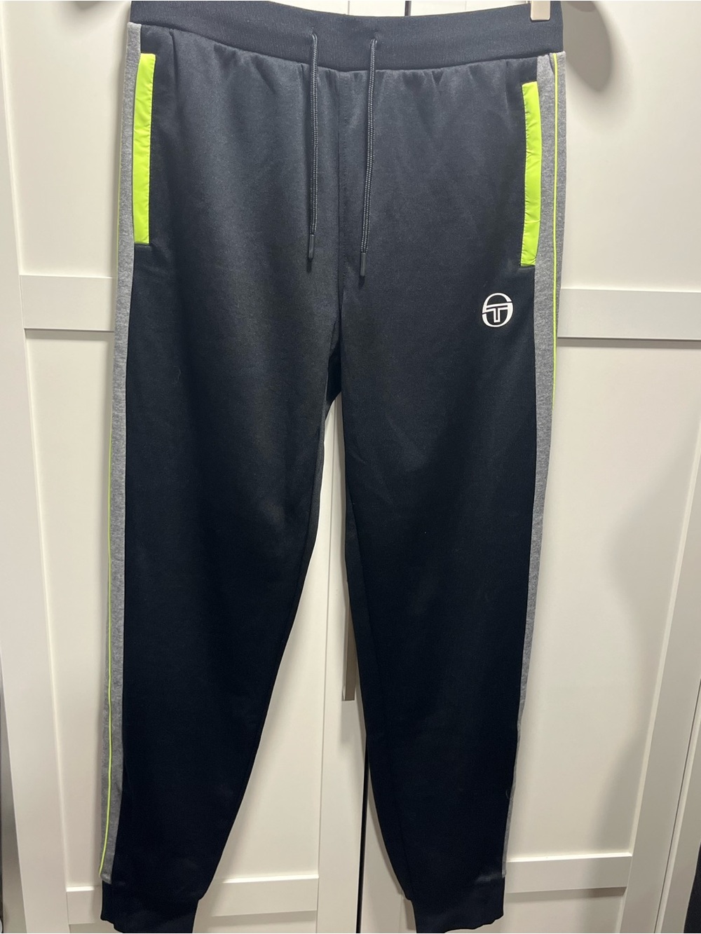 Sergio Tacchini Men’s Athletic Joggers Black Gray Neon Yellow Size Small